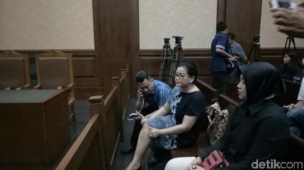  Miryam Haryani jelang sidang vonis di Pengadilan Tipikor, Senin (13/11/2017)
