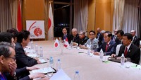 Presiden Jokowi menginginkan adanya perkembangan yang signifikan kerjasama di bidang infrastruktur dalam perayaan 60 tahun hubungan diplomatik kedua negara. Laily Rachev/Biro Pers Setpres.