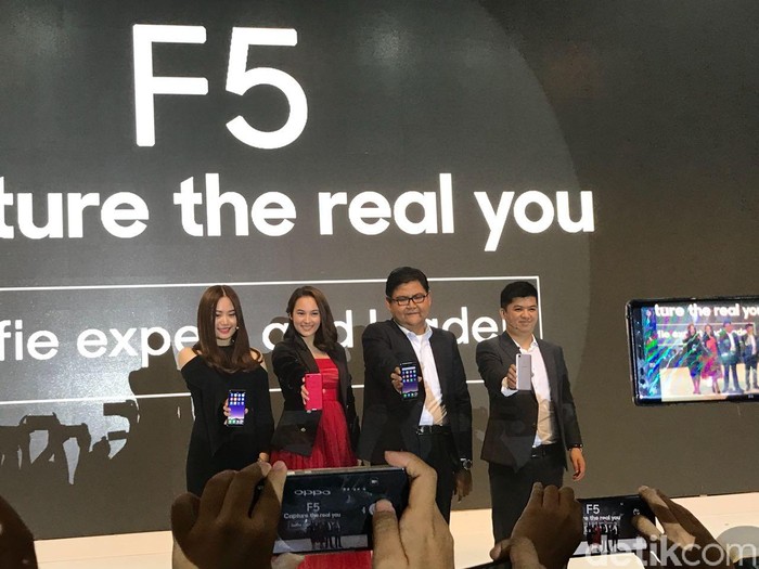 Resmi Diluncurkan, Ini Harga Oppo F5