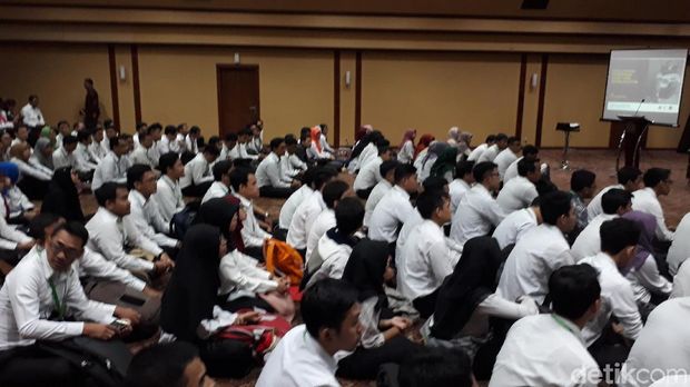 Ratusan Mahasiswa STAN Hadiri Kuliah Umum Dirjen Pajak.