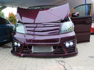Toyota Alphard Jadi Modif Terkeren di Pekanbaru