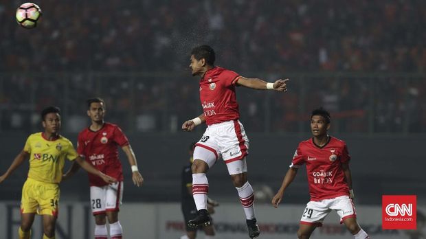 Persija Jakarta bakal menghadapi Bhayangkara FC di laga pembuka Liga 1 2018. (