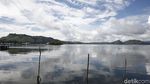 Geliat Kehidupan Warga di Danau Sentani