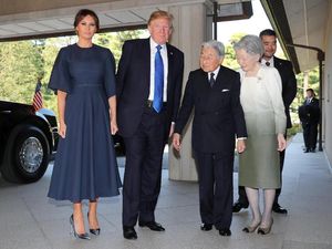 Nggak Romantis, Melania & Donald Trump Melupakan Hari Jadi Pernikahan