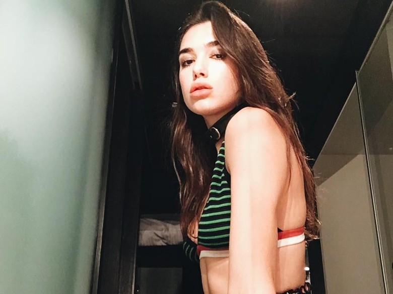 Bukan Hanya Borong Nominasi, Dua Lipa Juga Cetak Sejarah di Brit Awards 2018 Bukan Hanya Borong Nominasi, Dua Lipa Juga Cetak Sejarah di Brit Awards 2018