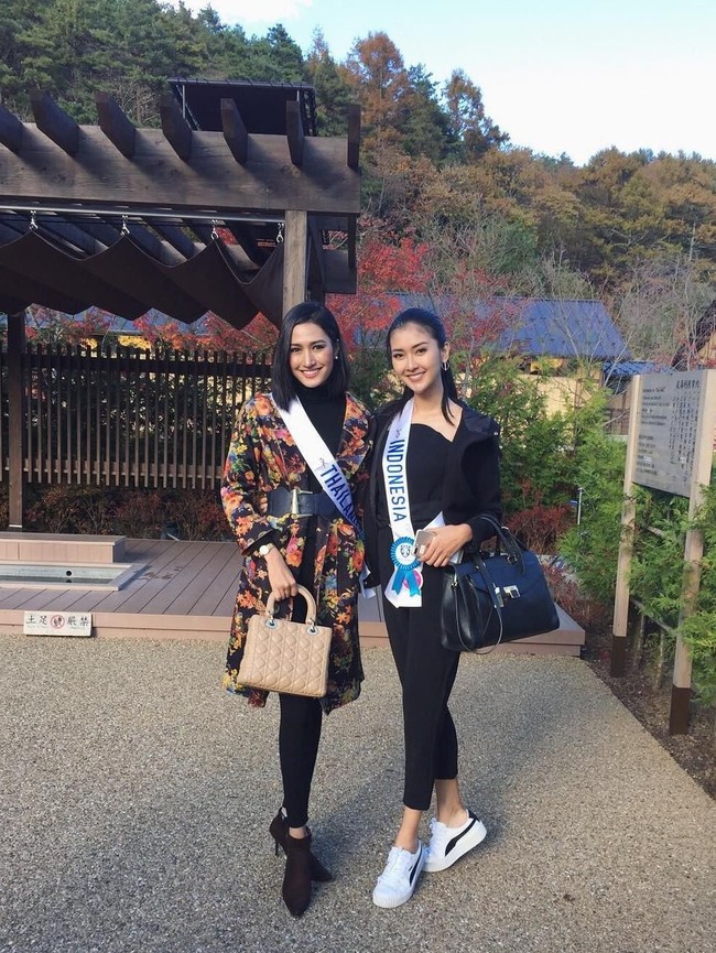 Walau bergaya sporty, Kevin Lilliana tidak kehilangan pesonanya. (Foto: Instagram/Kevin Lilliana)