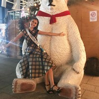 Foto:  Dress rancangan Ivan Gunawan menjadikan Kevin Lilliana putri semalaman. (Instagram/Kevin Lilliana)