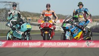 Inilah tiga raja tersebut: Joan Mir penguasa Moto3, Franco Morbidelli kampiun Moto2, dan Marquez rajanya MotoGP musim 2017. (Mirco Lazzari gp/Getty Images)