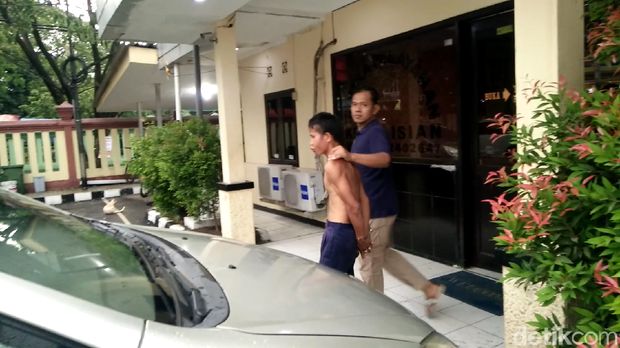 Diduga Cabuli 3 Anak, Pria di Pekayon Diamuk Massa