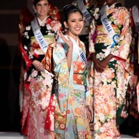 Ini Kevin Lilliana dalam balutan kimono. Tetap cantik! (Foto: Instagram/Kevin Lilliana)