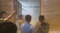 Ruangan yang terbakar adalah ruang Ruang Pokja Sipil dan ruang AHU (Air Handling Unit). (Foto: Gibran Maulana Ibrahim/detikcom)