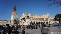 Kota Krakow, Polandia misalnya. Menurut data Statista, traveler bisa menghabiskan sekitar EUR 164 (Rp 2,756) untuk 2 hari berwisata di sana (Odilia/detikTravel)