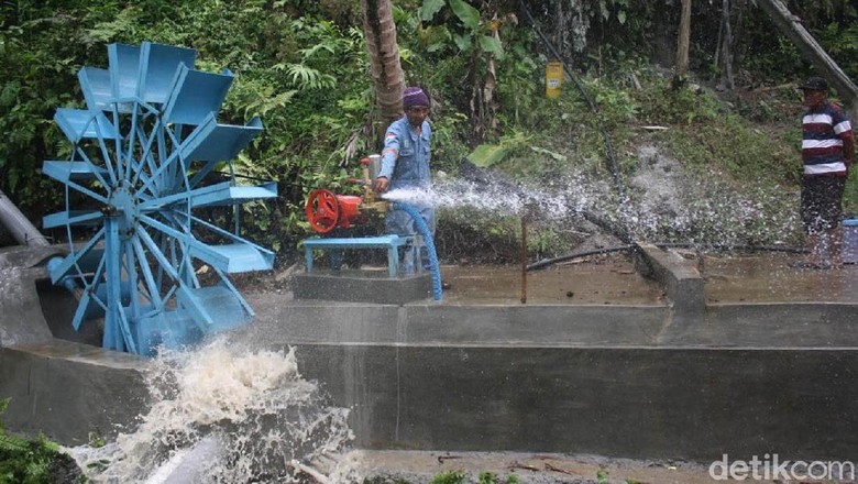 Berkat Kincir  Air  Warga Banjarnegara Tak Lagi Kesulitan Air 