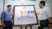 Dalam program ini, para pensiun atau calon pensiun akan dibina dan diberikan kredit untuk membuka usaha mereka.