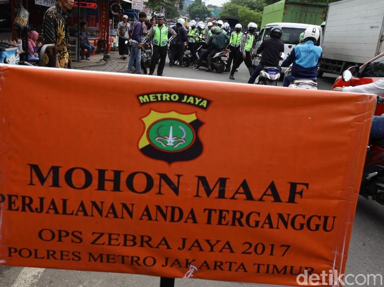 Polda Metro Gelar Operasi Zebra 30 Oktober-12 November Polda Metro Gelar Operasi Zebra 30 Oktober-12 November