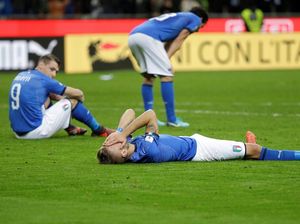 Loew Turut Sedih Italia Gagal ke Piala Dunia
