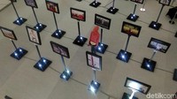 Sebanyak 150 foto hasil karya 34 fotografer dan jurnalis dipamerkan.