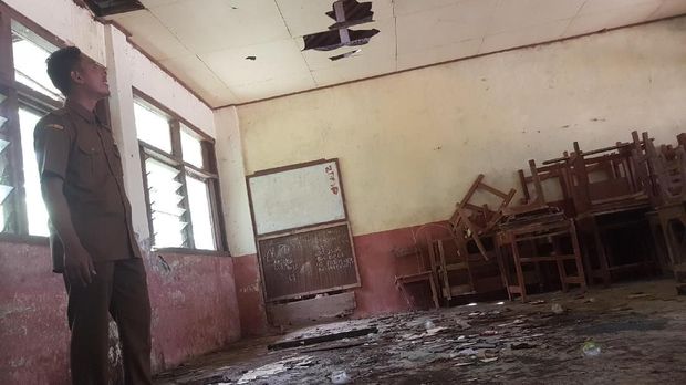 Miris! Ada SD Negeri di Banten yang Bubar Bila Hujan Datang