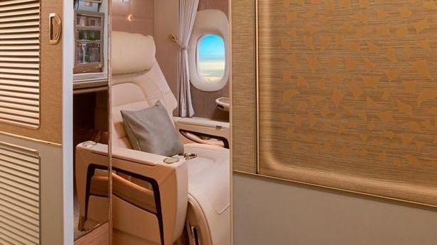 Emirates Punya Kursi Anti Gravitasi di First Class?