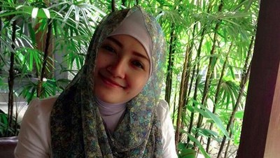 Cantiknya Istri Sunu eks Matta Band, Nadia Vega Mesra Bareng Suami