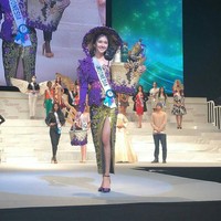 Kevin menyatakan rasa bahagia dan syukur atas kemenangannya di akun Instagram. I did my best for my country, I pray as much as I can, I thank God because my prayer was answered last night. And it woudn’t happen without your supports and prayer, Indonesia! I can’t stop to express my feeling, I feel so grateful and blessed. Thank you very much, tulis pemilik akun Instagram @kevinlln tersebut. Foto: Instagram Official Puteri Indonesia