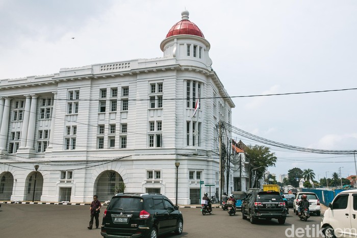 Foto Terbengkalai Gedung Tua Ini Malah Menjadi Tempat Motret