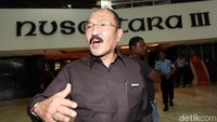 Fredrich menyebut, biasa menghabiskan Rp 3 miliar sampai Rp 5 miliar saat melancong ke luar negeri.