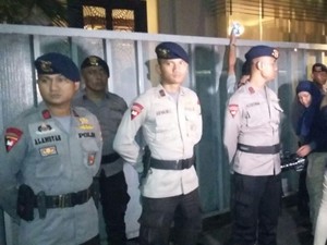 Penyidik KPK Datangi Rumah Novanto, Pengacara Ambil Surat Kuasa