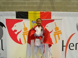 Bufon Anak Orang Susah Raih Emas Karate Internasional di Belgia