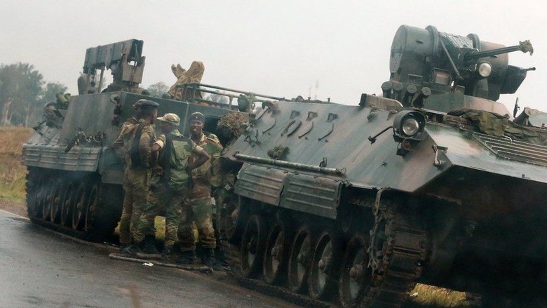 Krisis Politik Zimbabwe, Tentara Kuasai Stasiun TV Nasional Krisis Politik Zimbabwe, Tentara Kuasai Stasiun TV Nasional