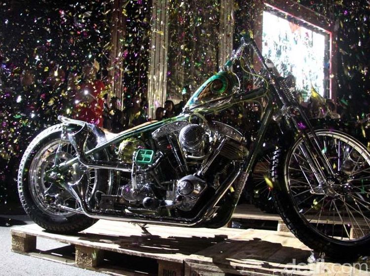 Motor Modif Buatan Indonesia Bertarung di Italia