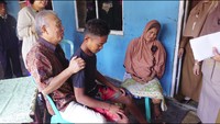 Ditambah lagi dengan adanya stigma, hal ini membuat mereka yang mengalami kusta menjadi lebih minder. Kadang ketika mereka menderita kusta belum tentu dikucilkan, tapi dia menarik diri karena sudah merasa akan dikucilkan, kata Lita Renata Sianipar, SKM, M.Epid, Kasubdit Penyakit Tropis Menular Langsung (PTML) Kementerian Kesehatan Republik Indonesia. (Foto: Aisyah Kamaliah/detikHealth)