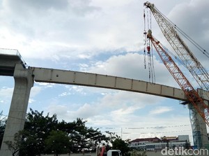 Musim Hujan, Proyek LRT Palembang Tetap Dikebut