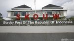 Melihat Aktivitas Pengunjung di PLBN Skouw