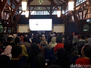 Menhub Buka-bukaan Soal Transportasi Online di Kuliah Umum ITB