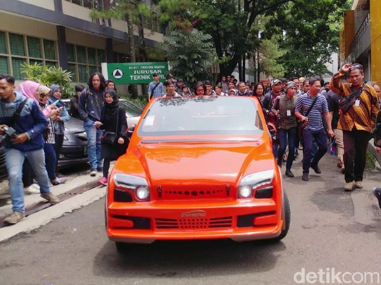 Evhero, Mobil Listrik Crossover Ciptaan Dosen Itenas