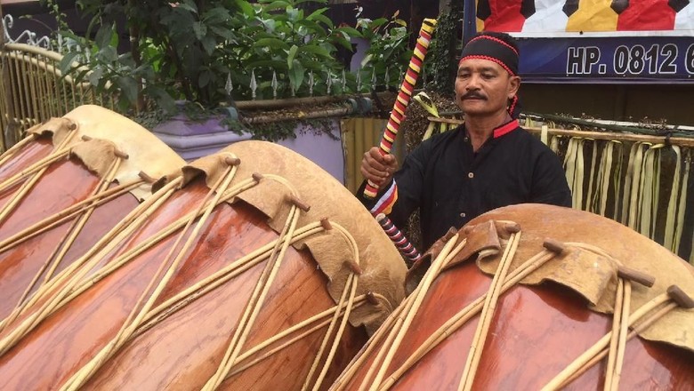 Amalan, Pemain Gordang yang Akan Tampil di Acara Kahiyang-Bobby Amalan, Pemain Gordang yang Akan Tampil di Acara Kahiyang-Bobby
