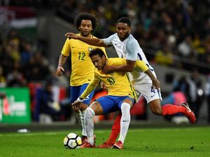 Debut Manis Joe Gomez