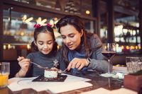 Berlakukan Pajak untuk Pengunjung Anak, Restoran Ini Diprotes Netizen