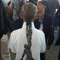 Rambut dengan poni terbelah. Foto: Istimewa