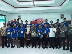 21 Siswa SMK Ini Dilatih Jadi Pengusaha Bengkel