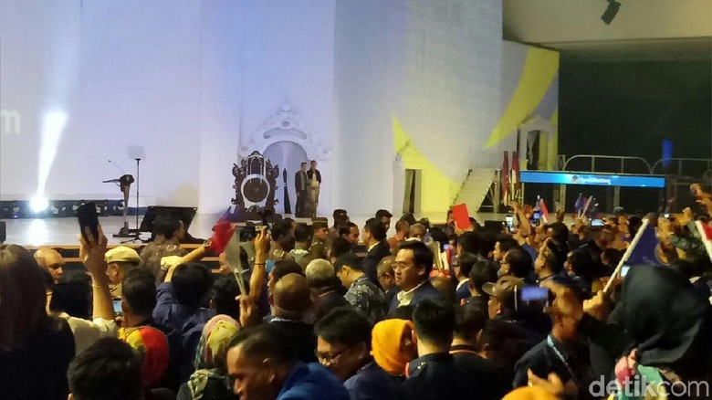Jelang Pengukuhan Capres 2019, Jokowi Hadiri Rakernas IV NasDem Jelang Pengukuhan Capres 2019, Jokowi Hadiri Rakernas IV NasDem