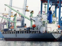 Top! Neraca Dagang RI Surplus 64 Bulan Beruntun