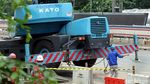 Foto: Ini Crane yang Roboh dan Bikin Macet di Tol Cikampek