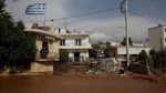 Tewaskan 15 Orang, Begini Dahsyatnya Banjir Bandang di Yunani