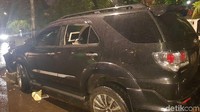 Begini penampakan Fortuner yang ditumpangi Setya Novanto saat itu. Foto: Istimewa/detikcom