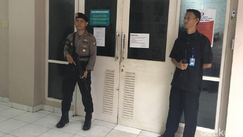 KPK: Ada yang Tak Kooperatif, RS Jangan Persulit KPK soal Novanto KPK: Ada yang Tak Kooperatif, RS Jangan Persulit KPK soal Novanto