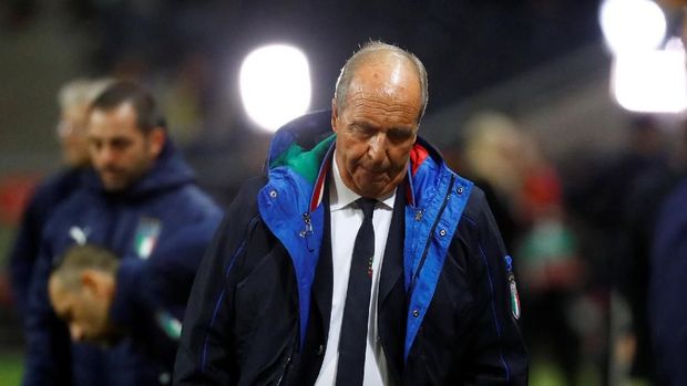 Gian Piero Ventura didepak dari kursi pelatih timnas Italia setelah gagal membawa Gli Azzurri ke Piala Dunia 2018. (