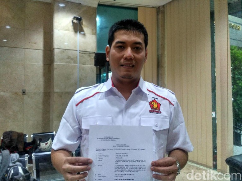Gerindra Polisikan Situs yang Sebut Fadli Zon Terlibat e-KTP Gerindra Polisikan Situs yang Sebut Fadli Zon Terlibat e-KTP