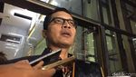 Foto Kronologi, 5 Jam KPK Geledah Rumah Setya Novanto